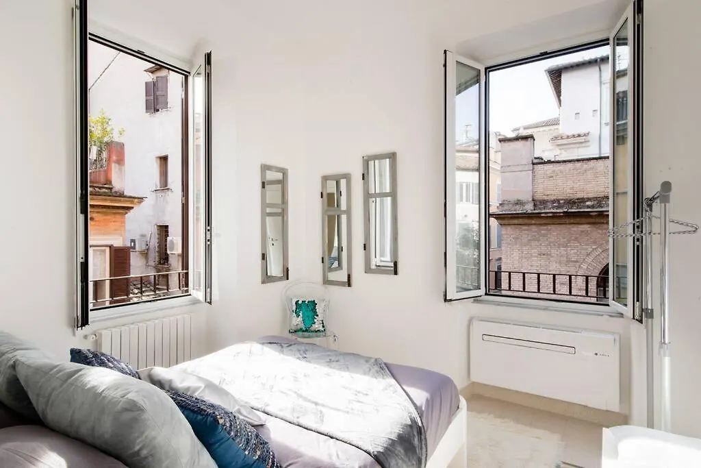 Brightful Boutique Apartment In The Heart Of Trastevere Rome
