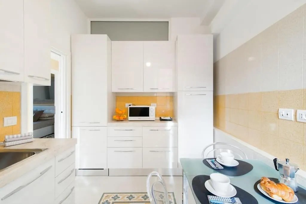 Brightful Boutique Apartment In The Heart Of Trastevere Rome